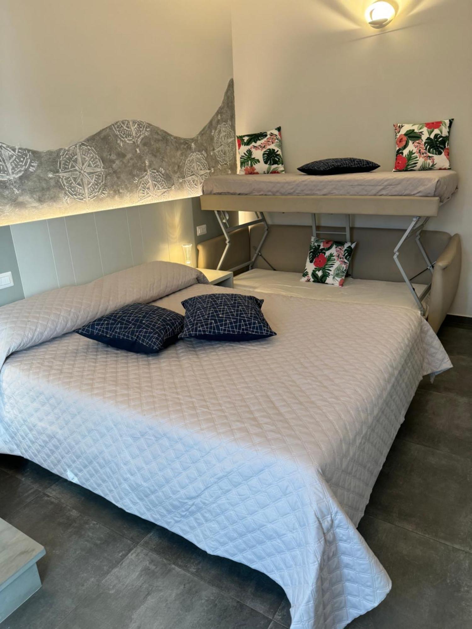 Jevi Stars Rooms Тропеа Екстериор снимка