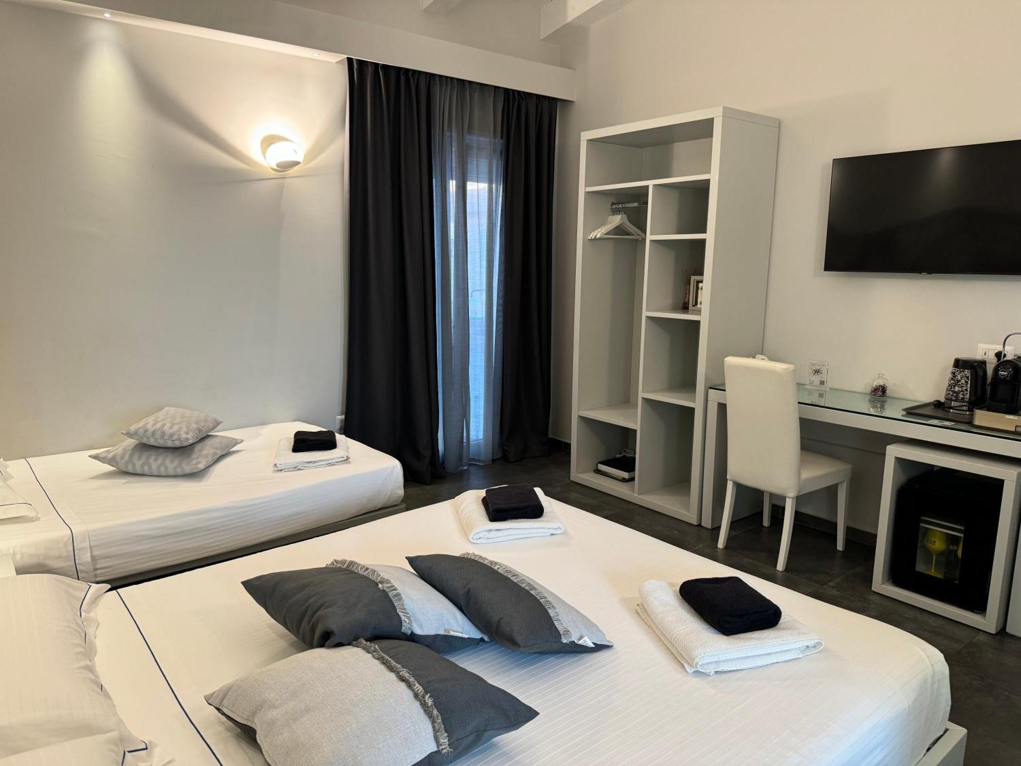Jevi Stars Rooms Тропеа Екстериор снимка